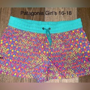 Patagonia Girl’s Board Shorts size 16-18